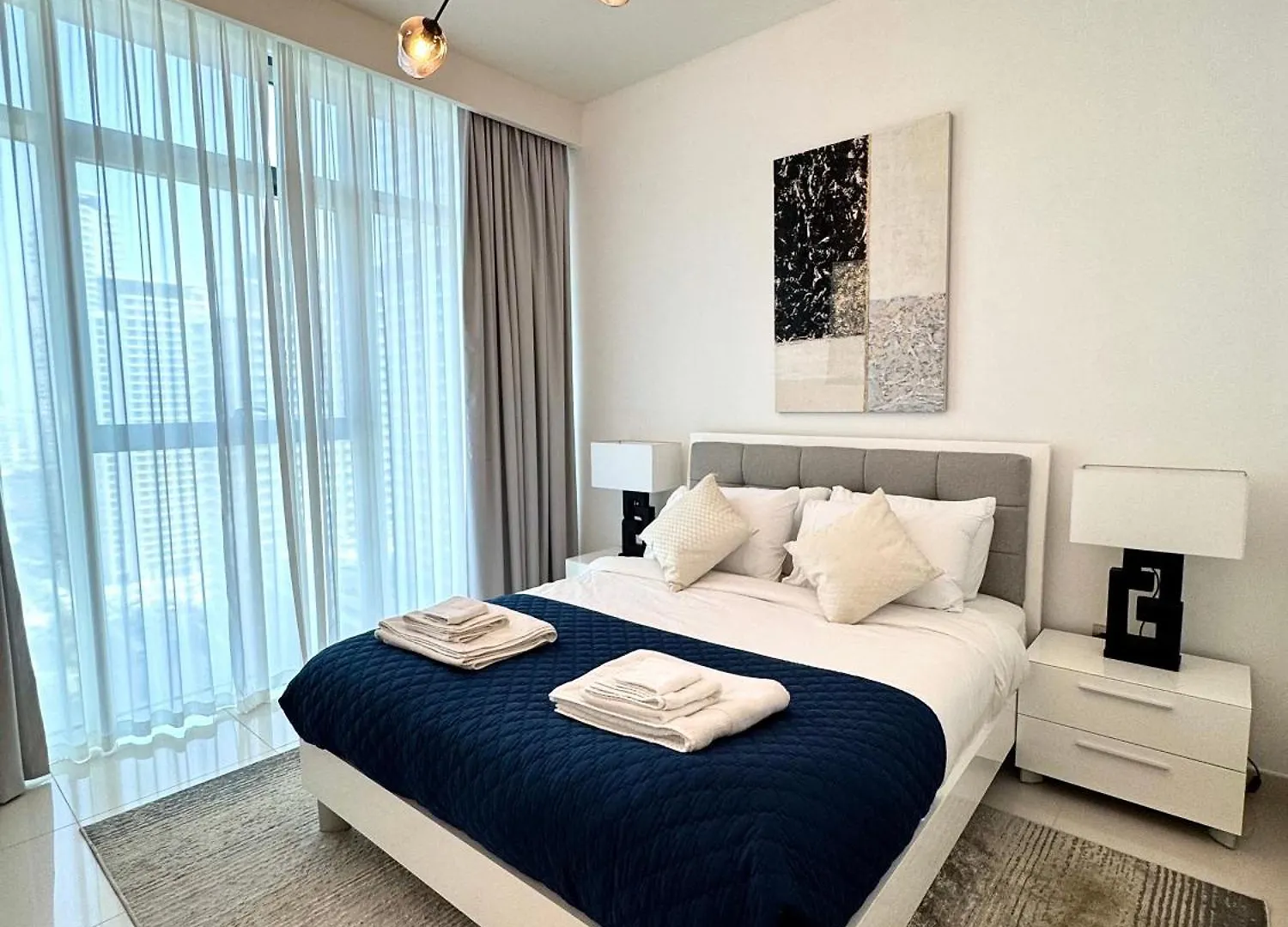Luxury 2 Bedroom Apartment With Sea Views & Private Beach Access Dubai 0*,  Verenigde Arabische Emiraten