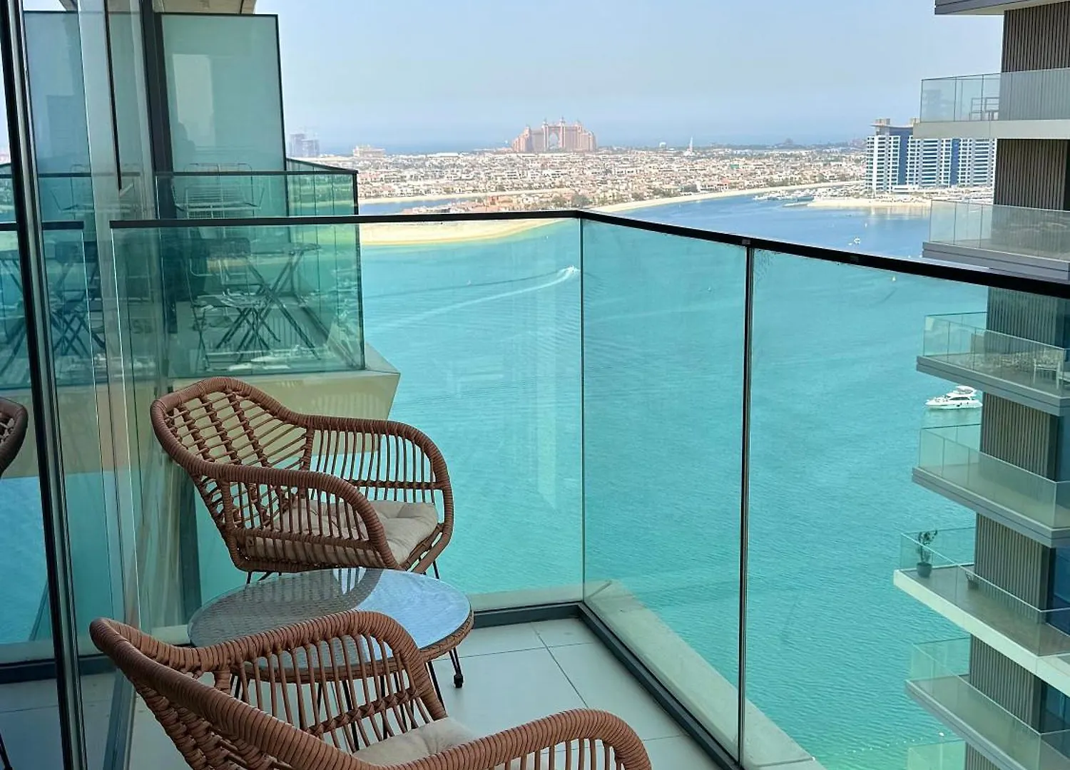 Luxury 2 Bedroom Apartment With Sea Views & Private Beach Access Dubai