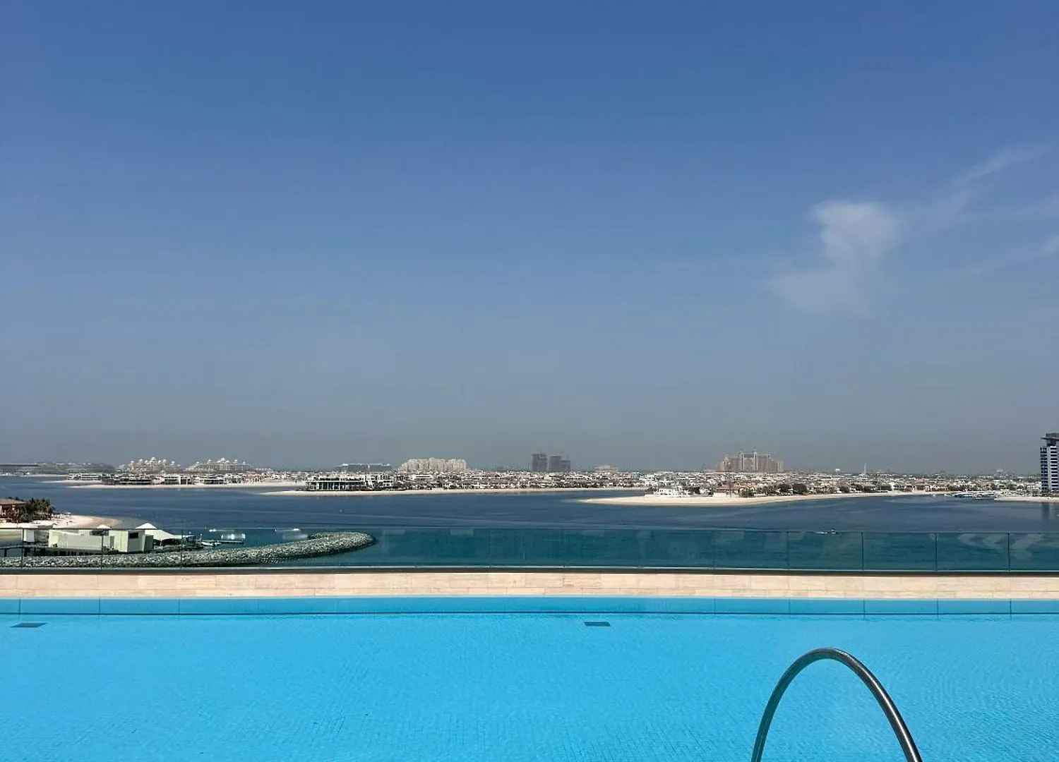 Luxury 2 Bedroom Apartment With Sea Views & Private Beach Access Dubai