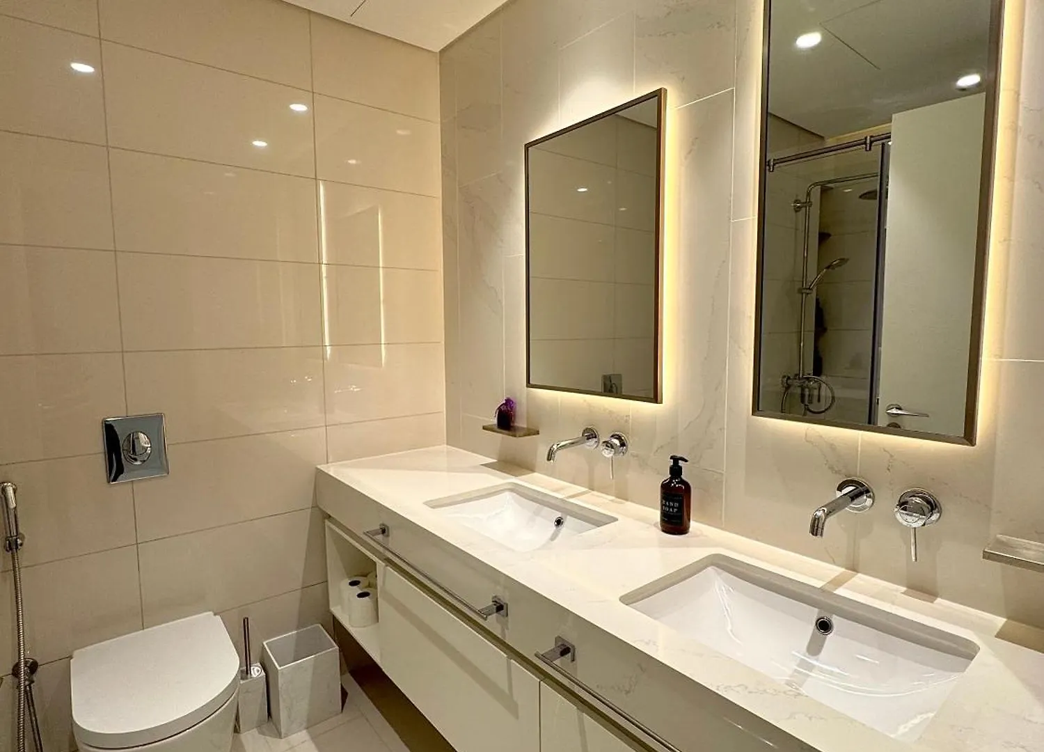 Luxury 2 Bedroom Apartment With Sea Views & Private Beach Access Dubai 0*,  United Arab Emirates